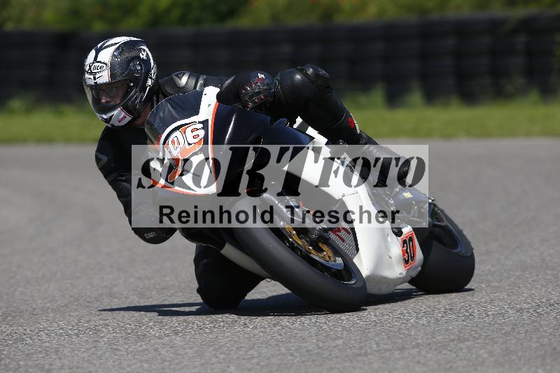 /Archiv-2024/29 12.06.2024 MOTO.CH Track Day ADR/Gruppe rot/106